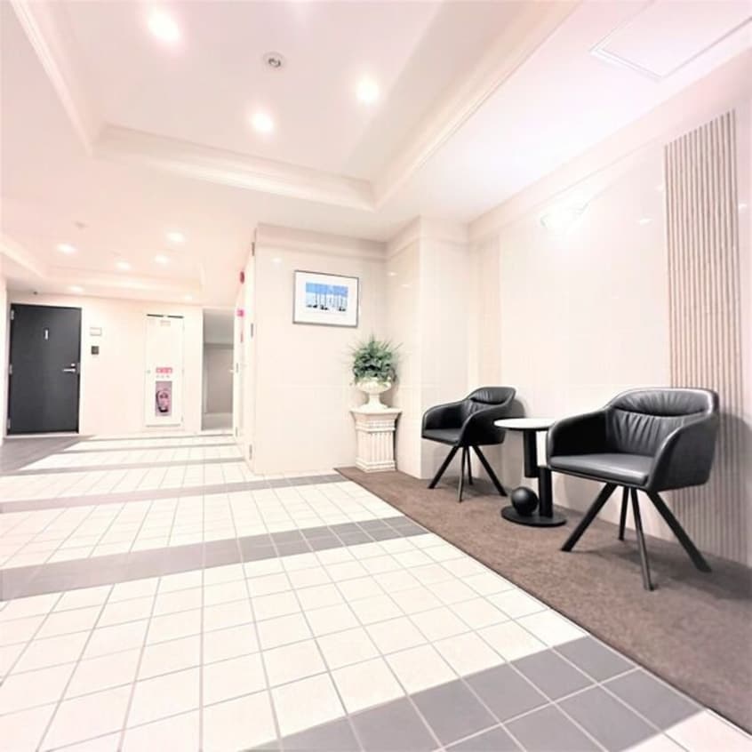  名古屋市営地下鉄桜通線/国際センター駅 徒歩5分 2階 築16年