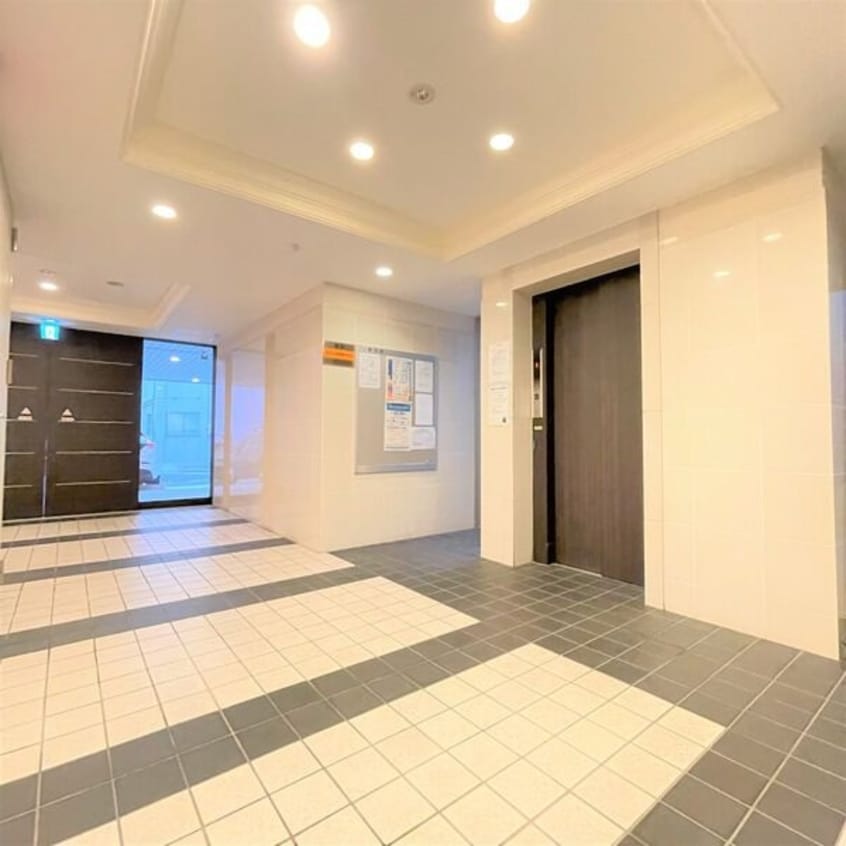  名古屋市営地下鉄桜通線/国際センター駅 徒歩5分 2階 築16年