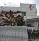 あだち内科クリニック(病院)まで982m シャンダムール