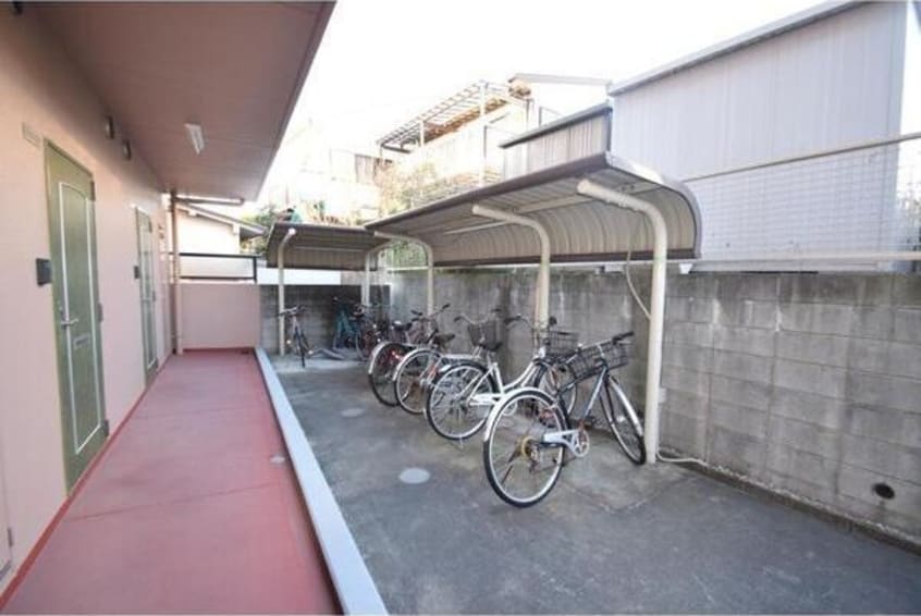  名古屋市営地下鉄桜通線/瑞穂区役所駅 徒歩3分 1階 築24年