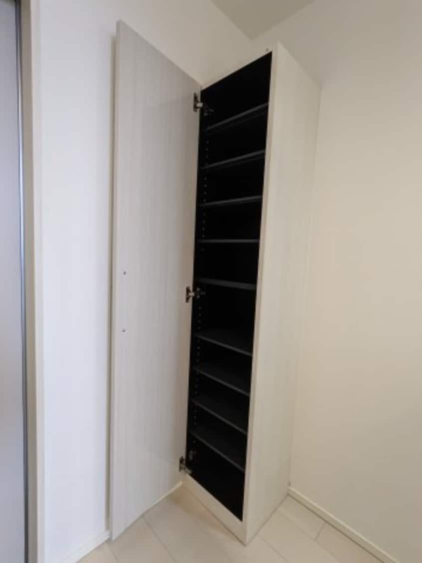 205号室ｼｭｰｽﾞﾎﾞｯｸｽ ハーモニーテラス長田町