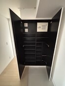 ※写真は同じマンションの違う部屋のものになります。 エスティメゾン葵