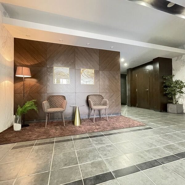  UURコート名古屋名駅