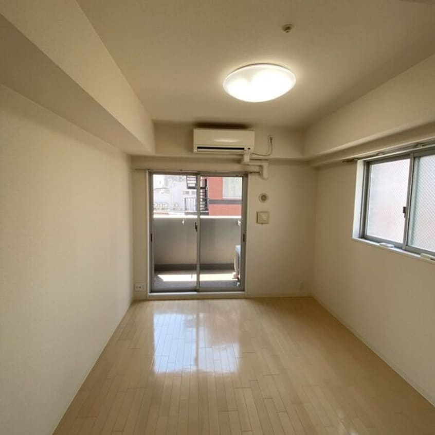  UURコート名古屋名駅