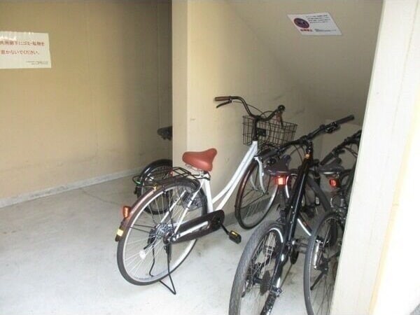  名古屋市営地下鉄桜通線/車道駅 徒歩5分 3階 築21年