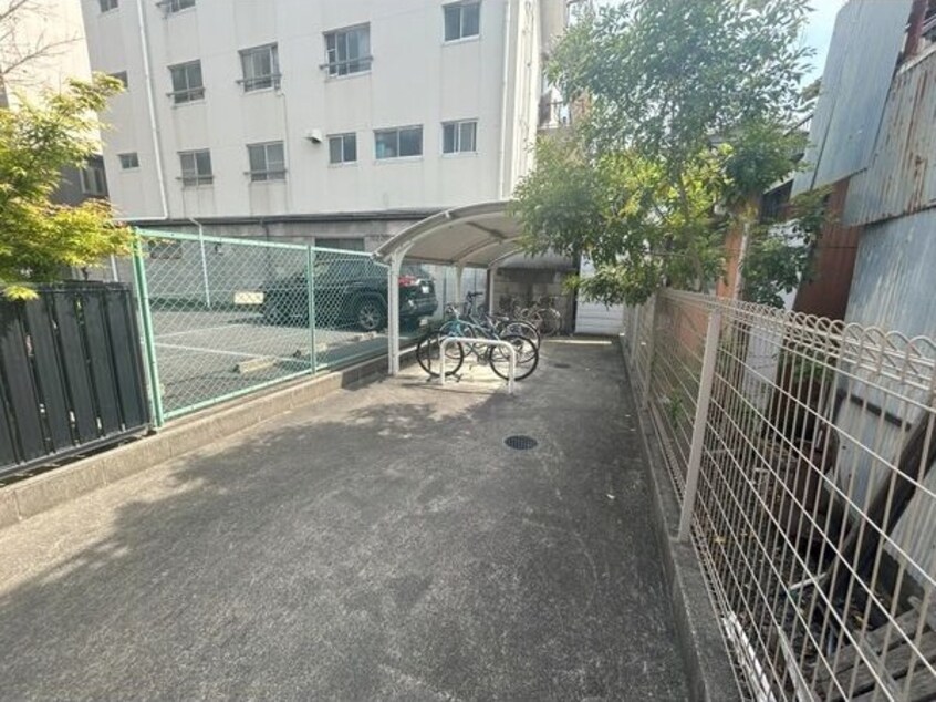  東海道本線/尾頭橋駅 徒歩4分 1階 築15年