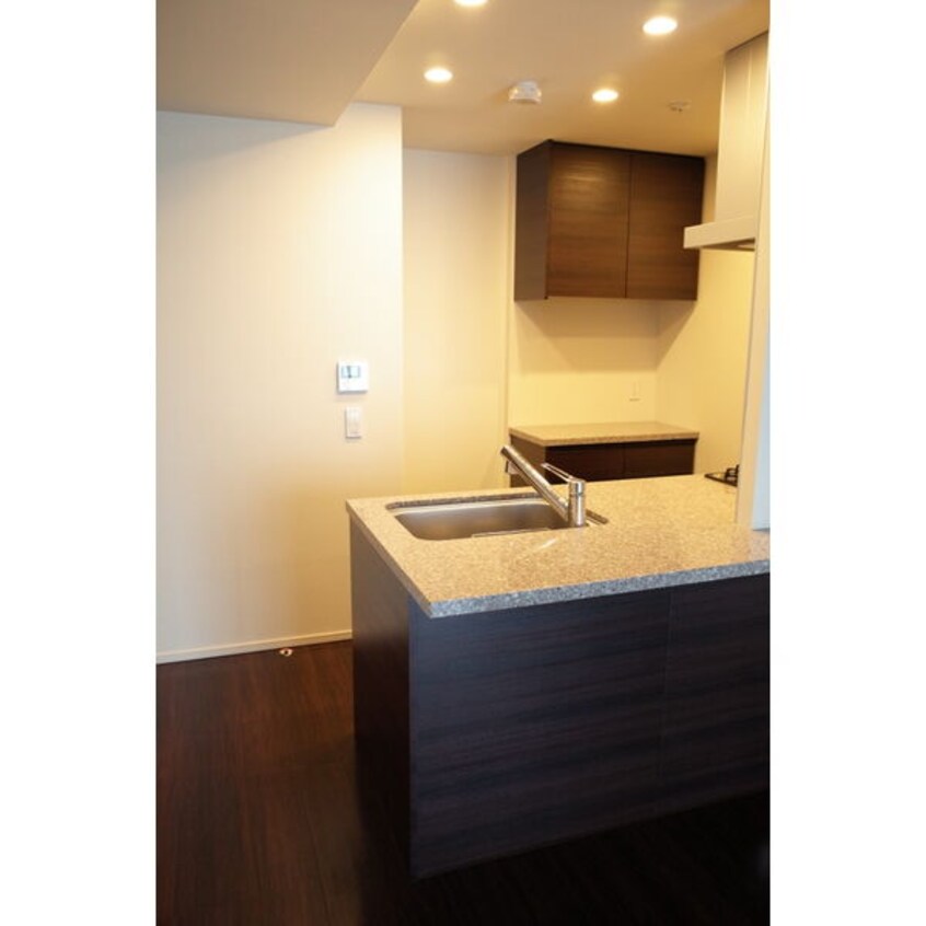  ザ・パークハウス久屋大通ローレルタワー