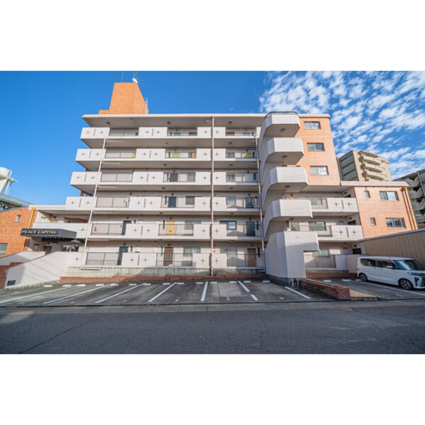  ピースキャピタル上菅