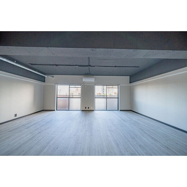  ピースキャピタル上菅