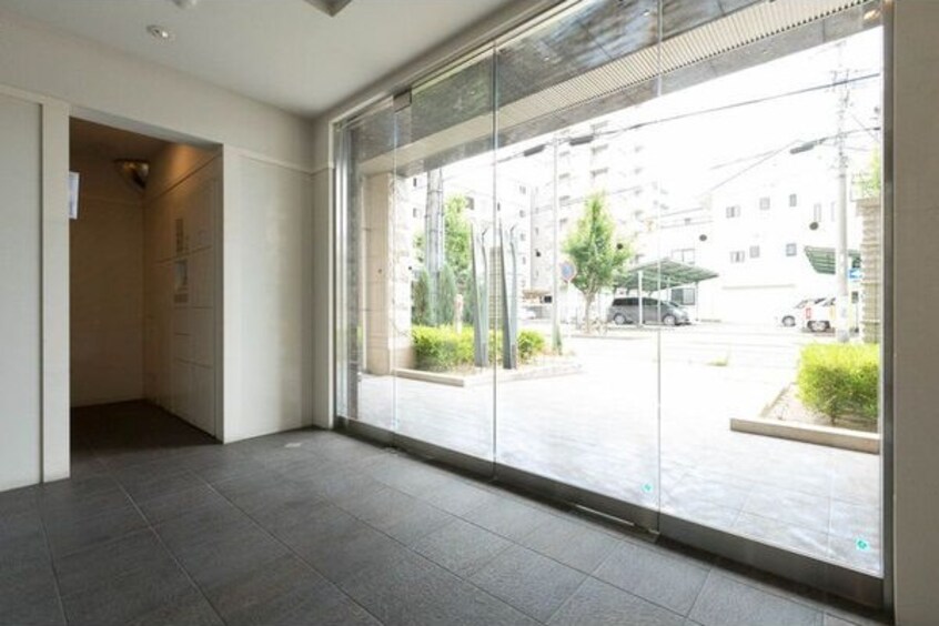  プレサンスSAKAEリバースタイル