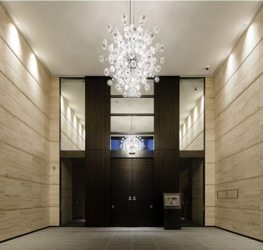  グランルクレ新栄イースト