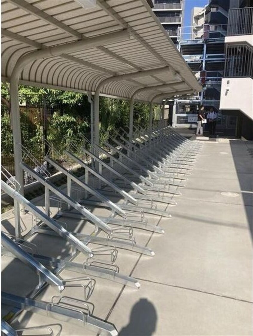  中央本線<中央西線>/金山駅 徒歩11分 8階 1年未満