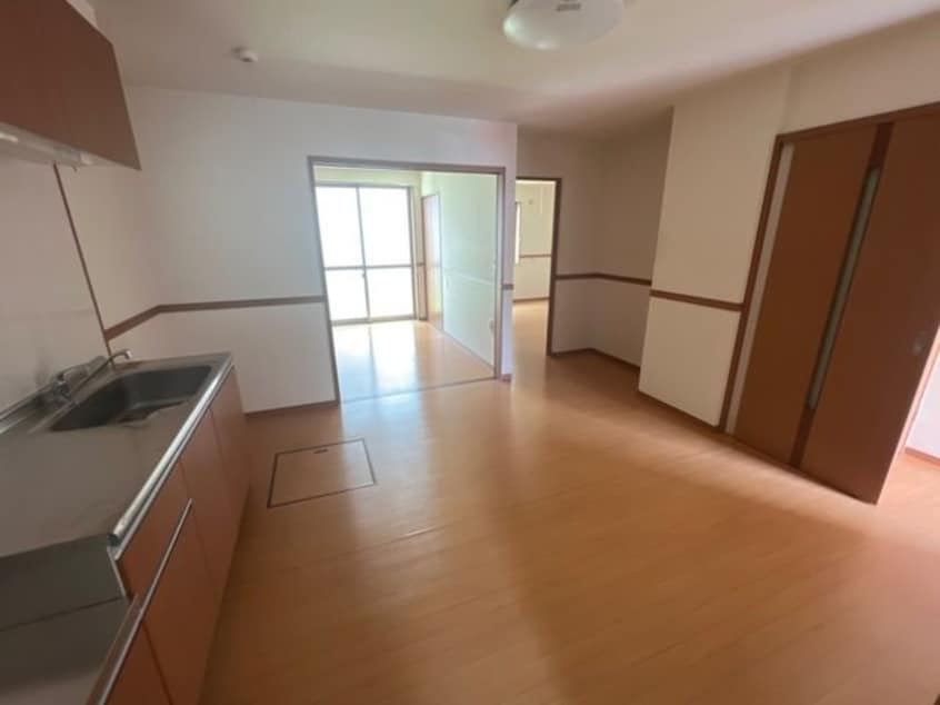  関西本線（東海）/春田駅 徒歩15分 1階 築14年