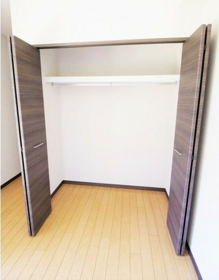  名古屋臨海高速鉄道<あおなみ線>/中島駅 徒歩32分 1階 築15年