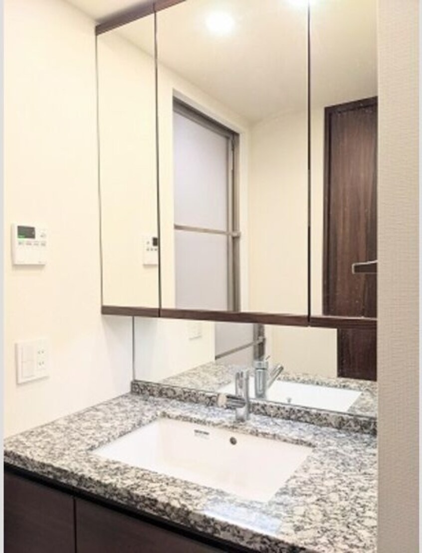  名古屋市営地下鉄桜通線/高岳駅 徒歩3分 3階 築5年