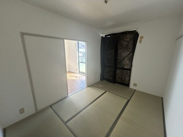  近鉄名古屋線/伏屋駅 徒歩29分 1階 築29年