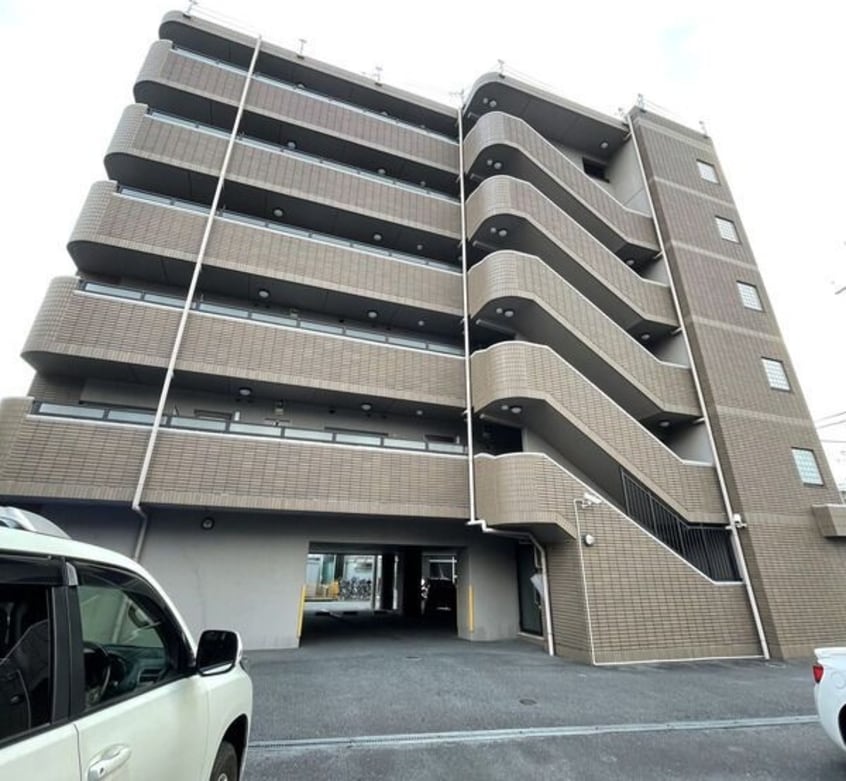  東海道本線/尾頭橋駅 徒歩6分 3階 築22年