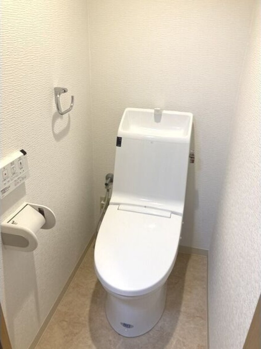  名古屋市営地下鉄鶴舞線/川名駅 徒歩5分 3階 築36年