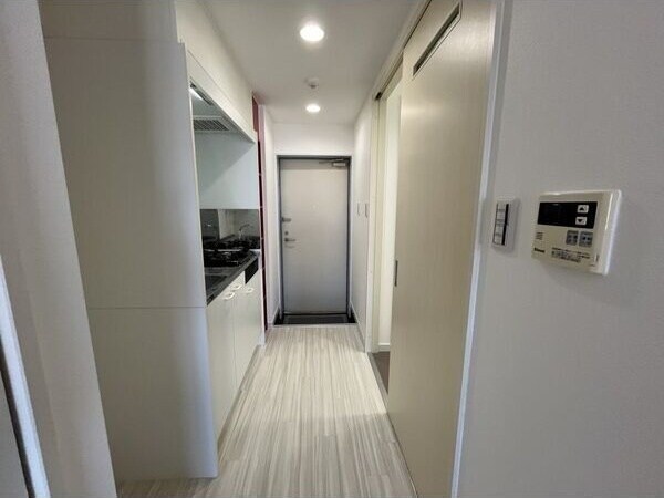 ※写真は同じマンションの違う部屋のものになります。 名鉄名古屋本線/山王駅 徒歩6分 6階 築12年