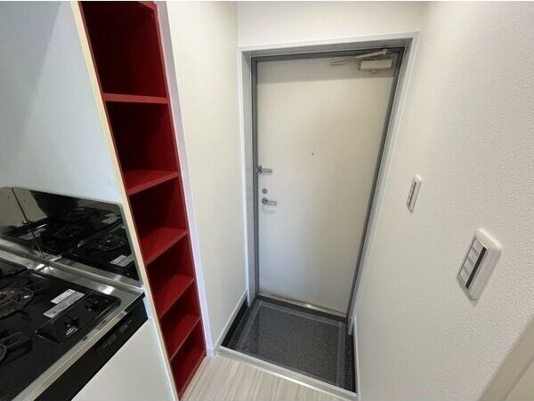 ※写真は同じマンションの違う部屋のものになります。 名鉄名古屋本線/山王駅 徒歩6分 6階 築12年