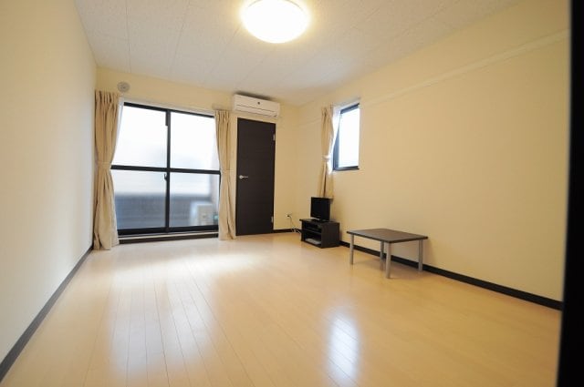  レオネクストＭ３