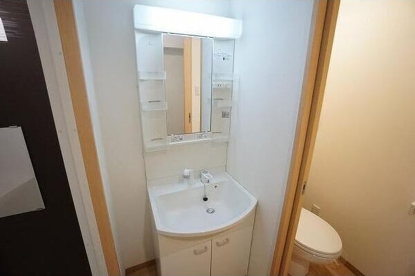  名古屋市営地下鉄東山線/高畑駅 徒歩22分 5階 築8年