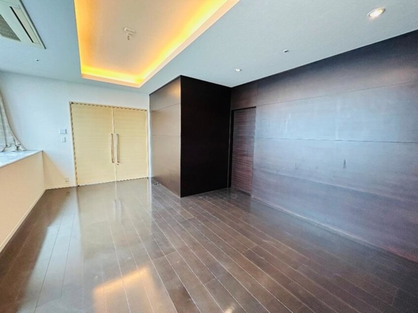  名古屋市営地下鉄桜通線/吹上駅 徒歩15分 23階 築18年