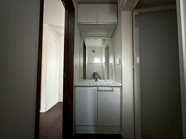  名古屋市営地下鉄鶴舞線/浅間町駅 徒歩7分 1階 築6年