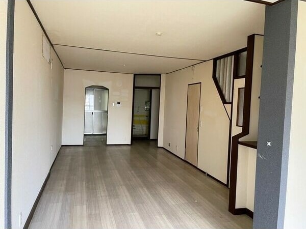  名古屋市営地下鉄東山線/本山駅 徒歩11分 1-2階 築53年