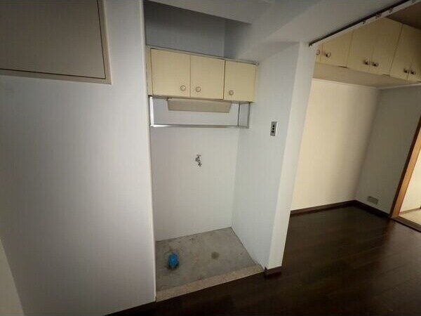  名古屋市営地下鉄鶴舞線/上前津駅 徒歩5分 7階 築52年