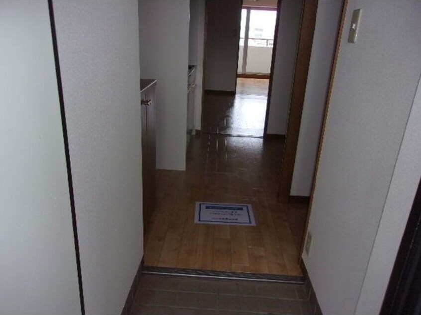  名古屋市営地下鉄名城線/栄駅 徒歩13分 9階 築23年