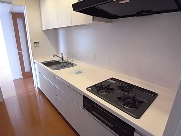  名古屋市営地下鉄東山線/伏見駅 徒歩6分 9階 築17年