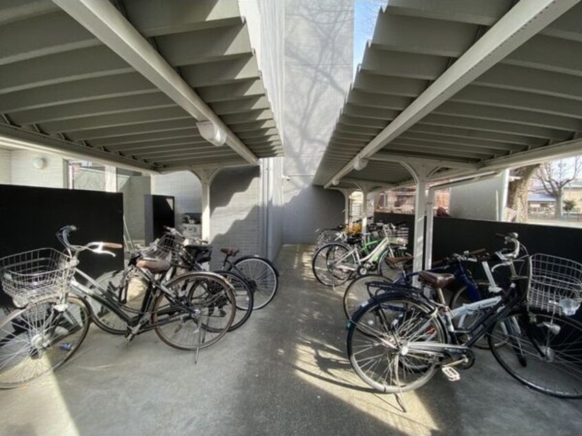  名古屋市営地下鉄鶴舞線/大須観音駅 徒歩9分 3階 築30年