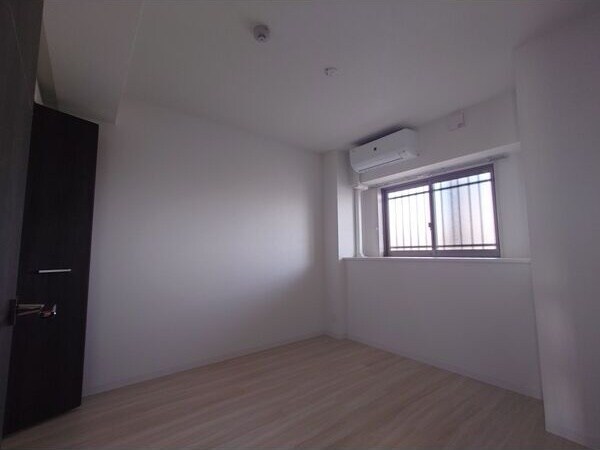  リアレクト白壁