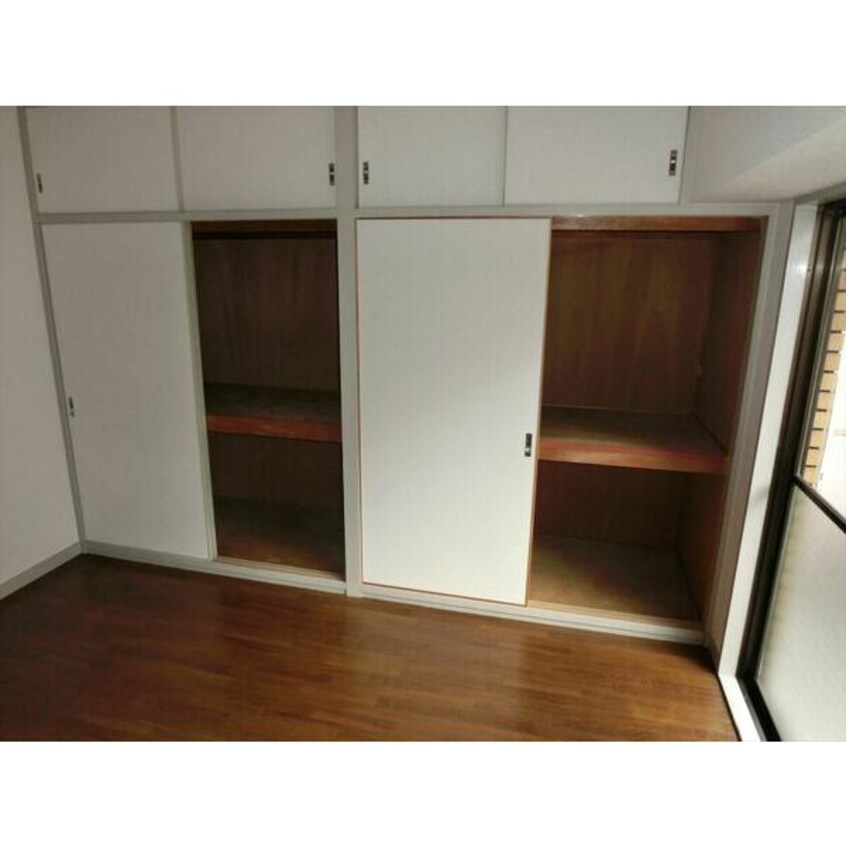  名古屋市営地下鉄東山線/栄駅 徒歩8分 2階 築41年