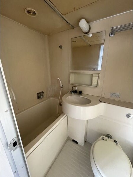  名古屋市営地下鉄鶴舞線/大須観音駅 徒歩9分 5階 築52年