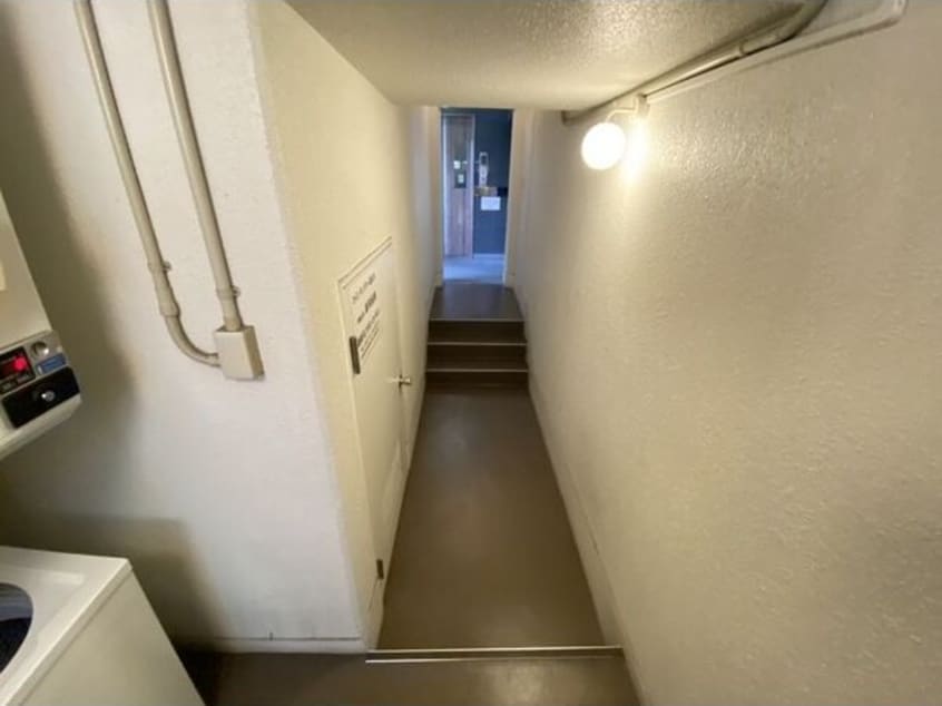  名古屋市営地下鉄鶴舞線/大須観音駅 徒歩9分 4階 築30年