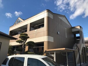 メゾンリヴェール