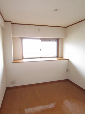  プレシャスコート