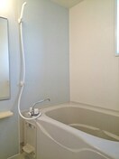 コンパクトで使いやすいお風呂です ボンジュルネ