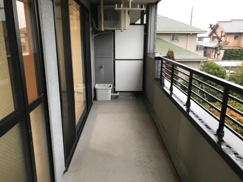  アダージュ　ガーデン