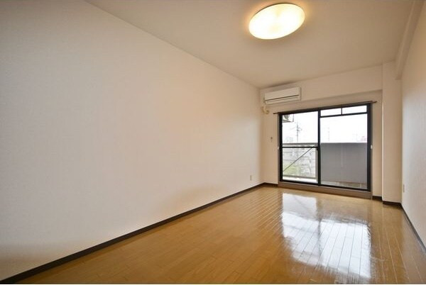  グローバルハウスM