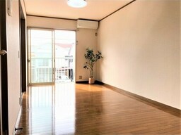 ※写真は同じマンションの違う部屋のものになります。