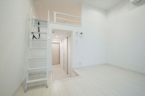  名鉄名古屋本線/東枇杷島駅 徒歩11分 2階 築10年