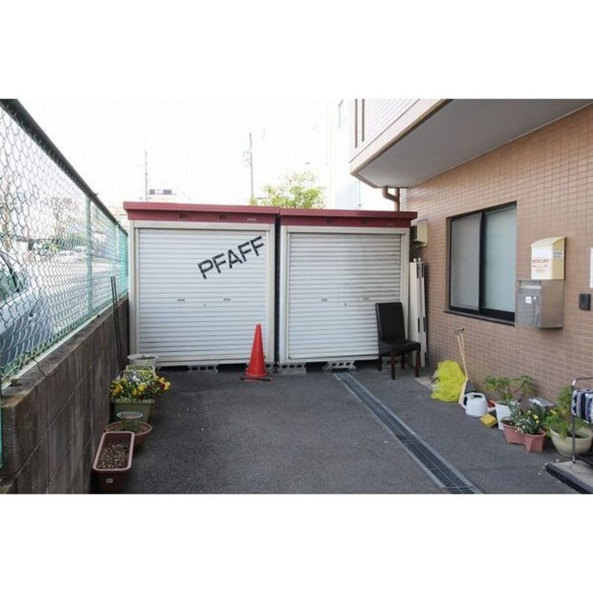  名古屋市営地下鉄東山線/星ヶ丘駅 徒歩10分 4階 築31年