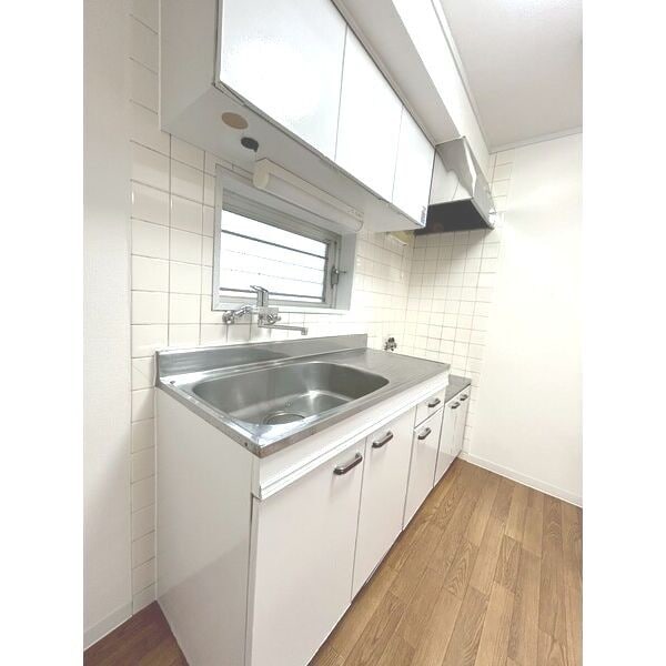  名古屋市営地下鉄東山線/上社駅 徒歩8分 2階 築37年