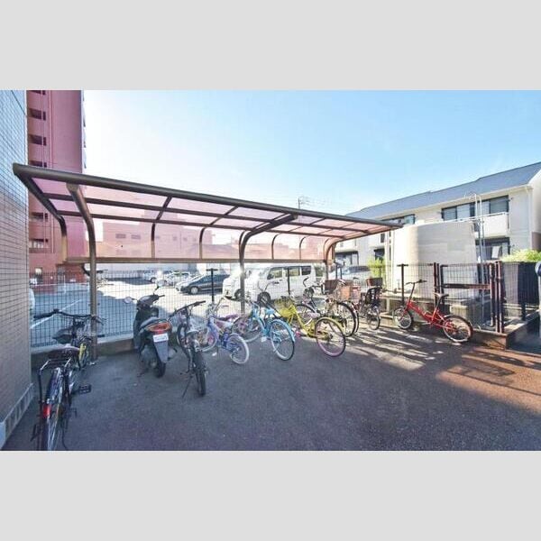  名鉄常滑線・空港線/道徳駅 徒歩9分 3階 築33年