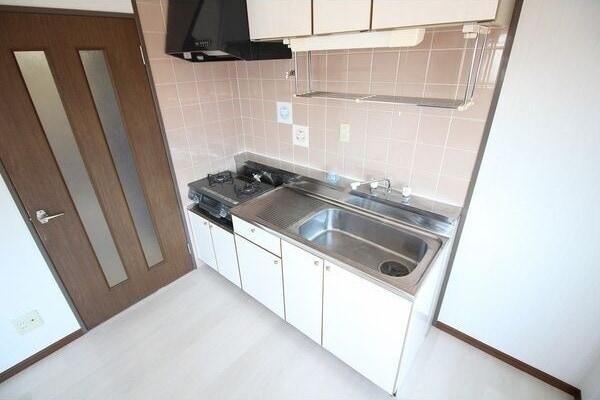  グランドヒルズ供米田5番館