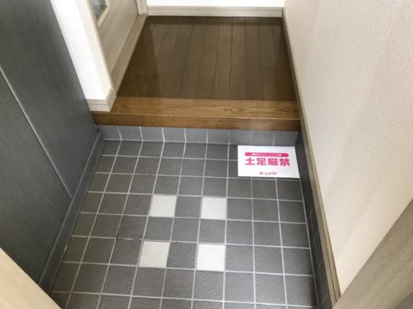 玄関 サンロアール