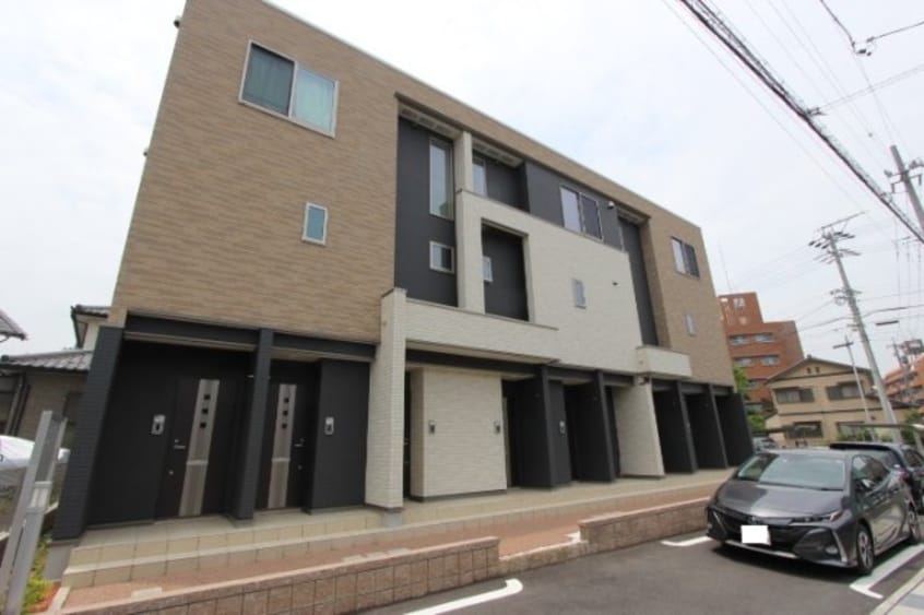 外はこのようになっています メゾン　サンライズ